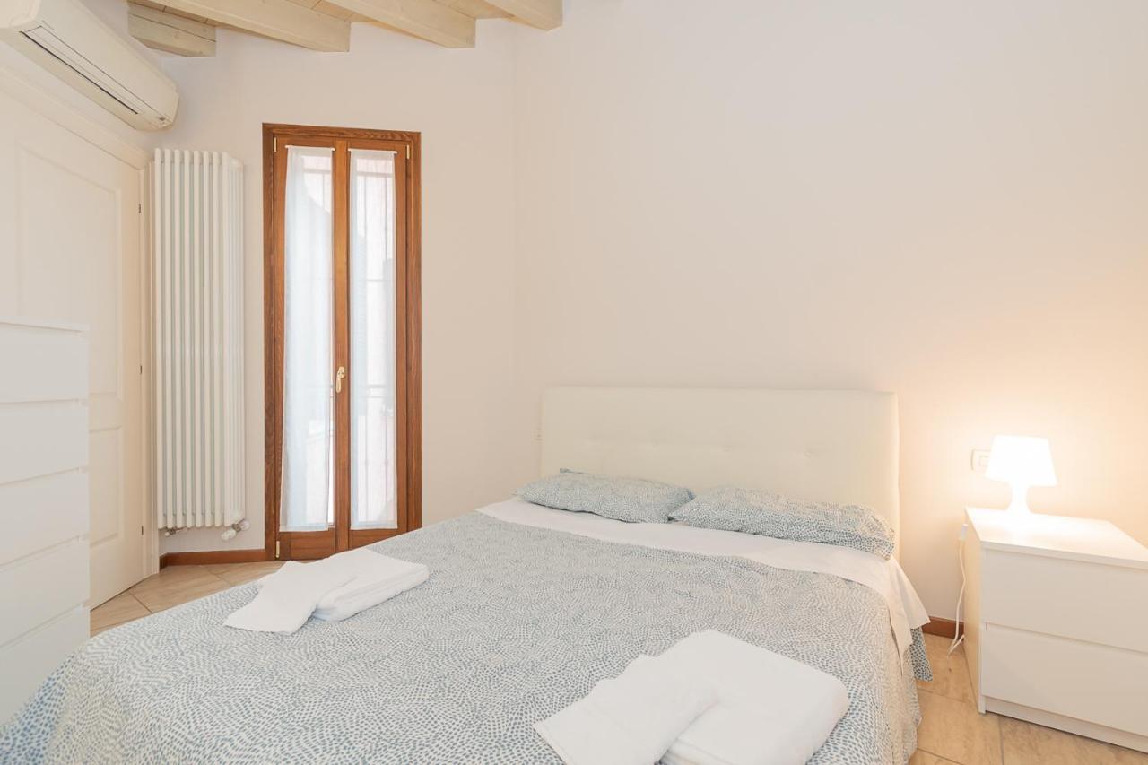 Trilocale Rua Sovera 85 - F&L Aparment 布雷西亚 外观 照片