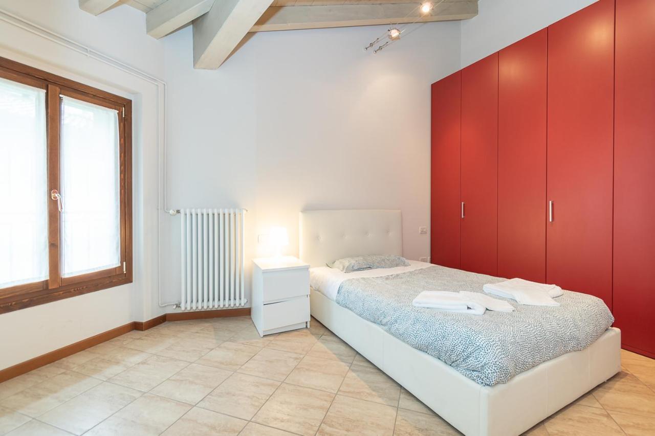 Trilocale Rua Sovera 85 - F&L Aparment 布雷西亚 外观 照片