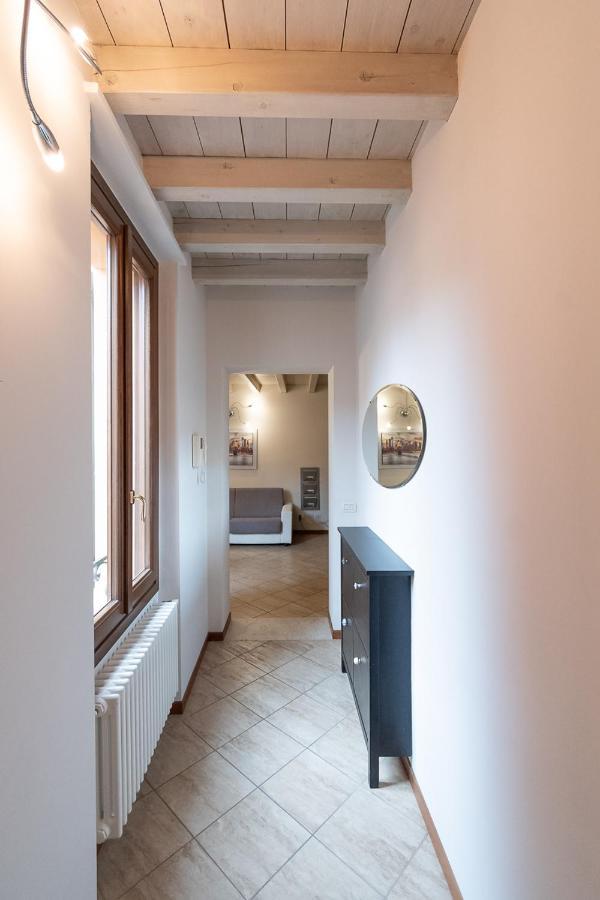 Trilocale Rua Sovera 85 - F&L Aparment 布雷西亚 外观 照片